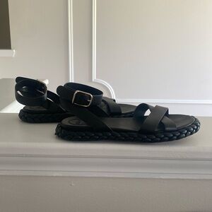 Chloe black sandals